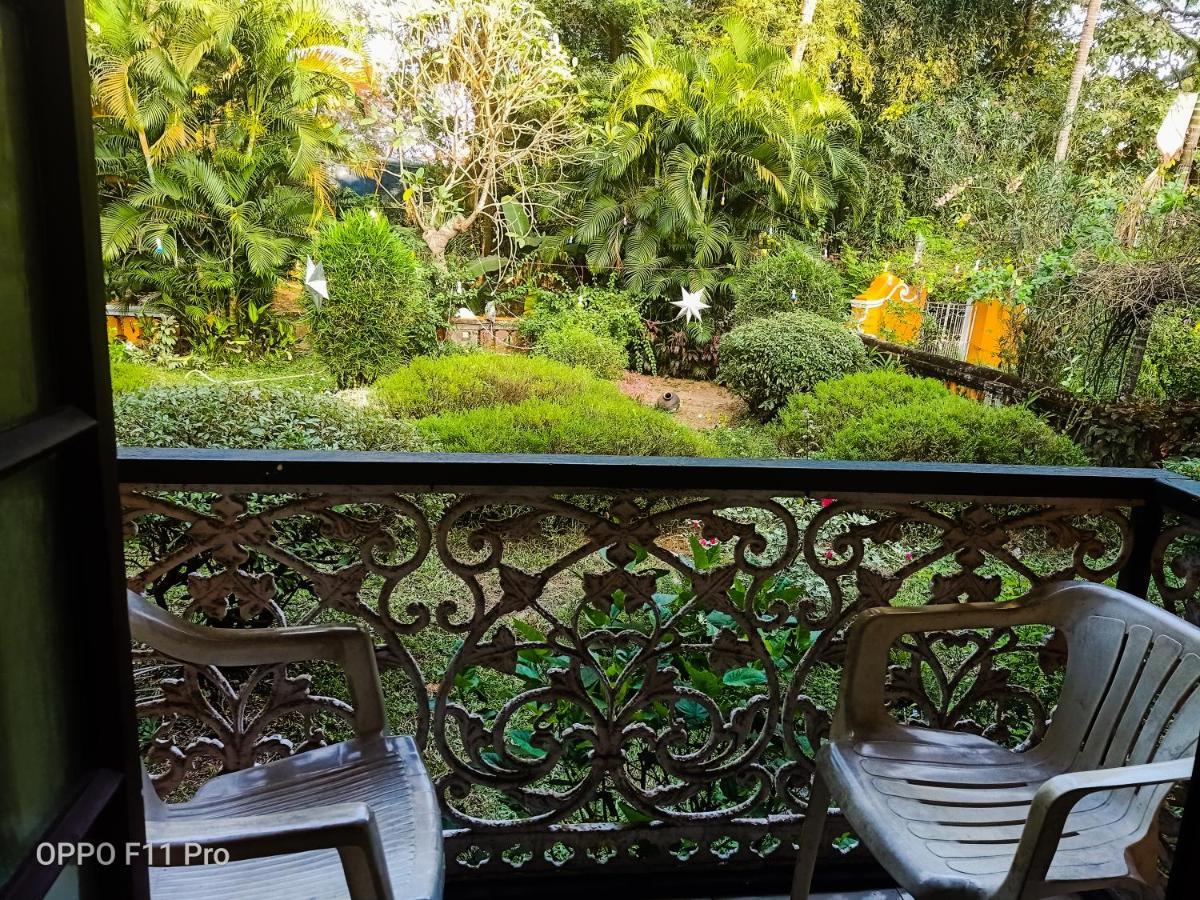 Country Side Inn Portuguese Guest House Cuelim Bagian luar foto